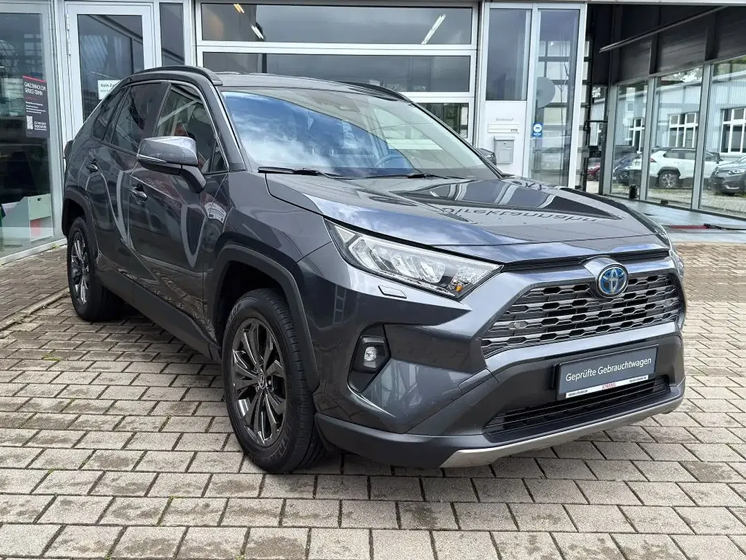 Toyota RAV 4 - Thumbnail 6
