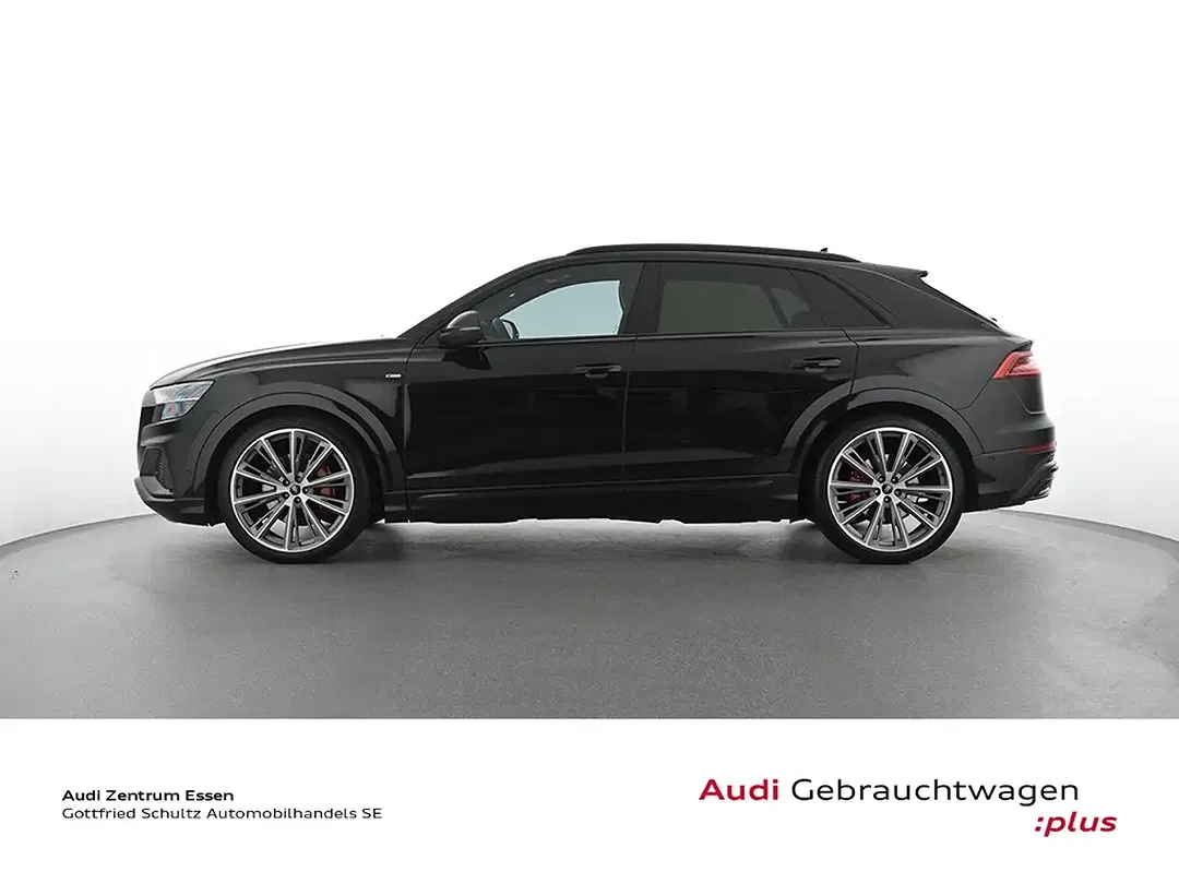 Audi Q8 - Thumbnail 4