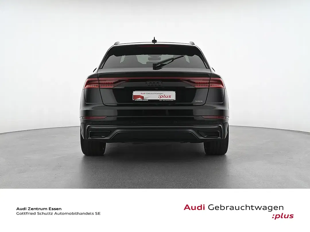 Audi Q8 - Thumbnail 5