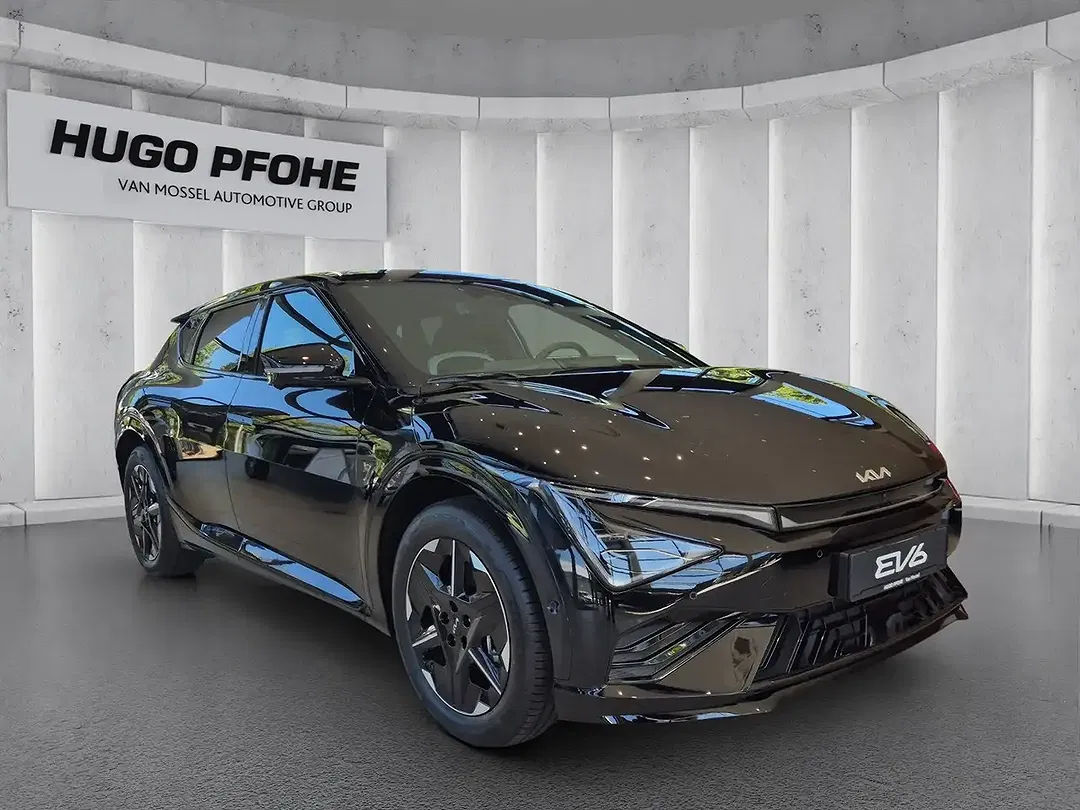 Kia EV6 - Thumbnail 13