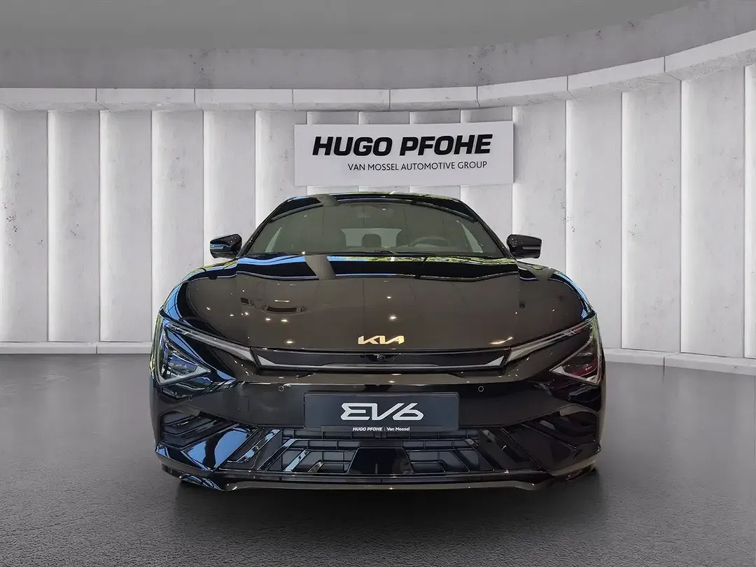 Kia EV6 - Thumbnail 14