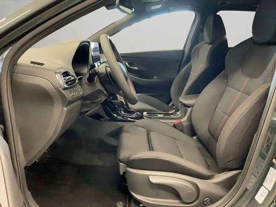 Hyundai i30 - Thumbnail 11