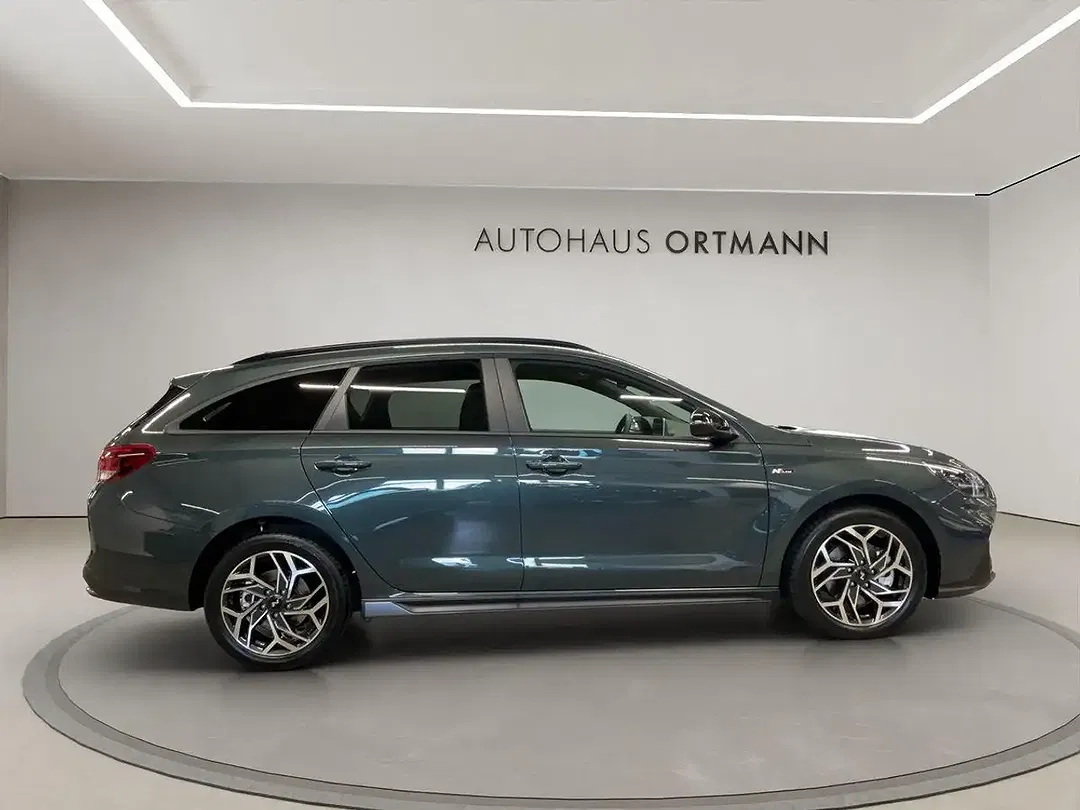 Hyundai i30 - Thumbnail 8
