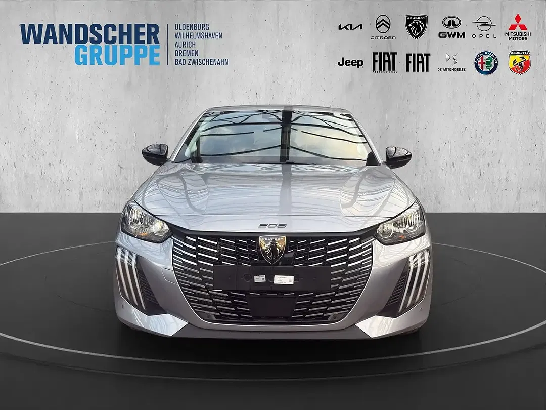 Peugeot 208 - Thumbnail 8