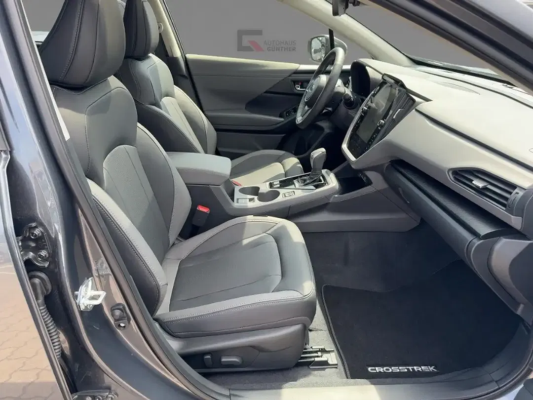 Subaru Crosstrek - Thumbnail 9