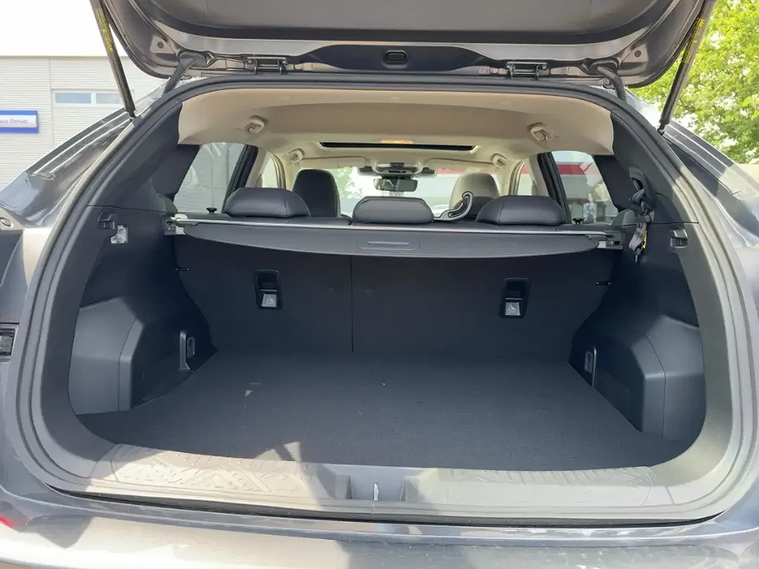 Subaru Crosstrek - Thumbnail 11
