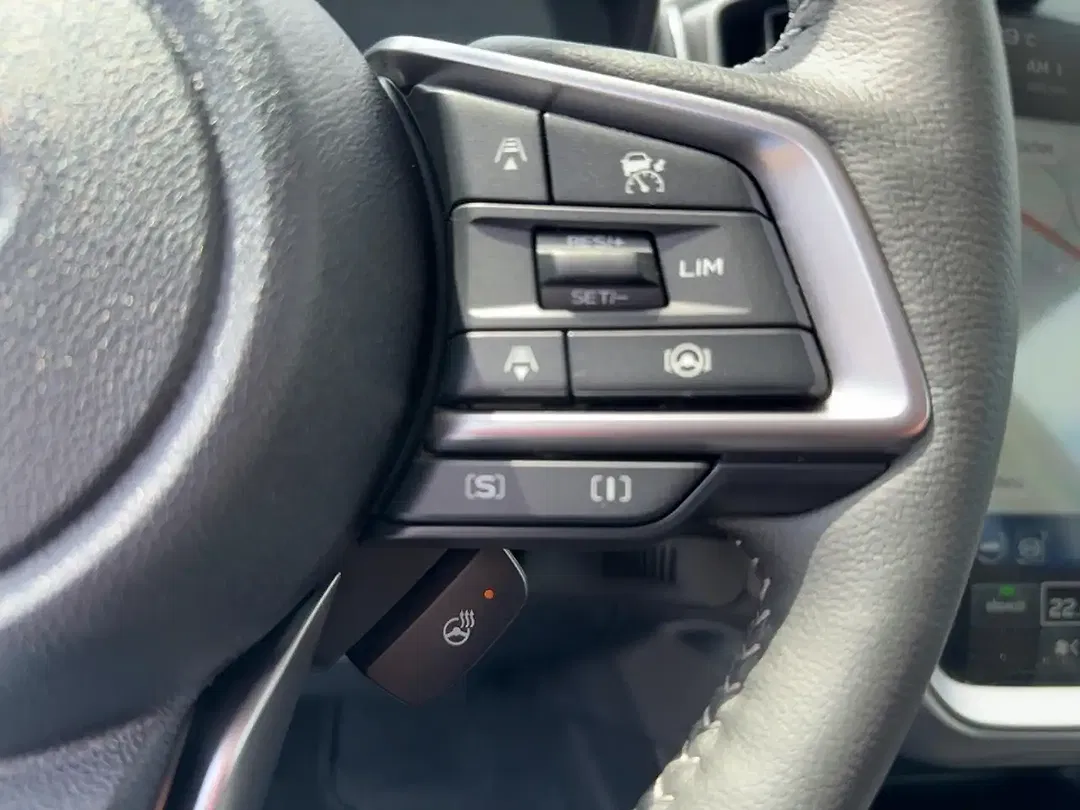 Subaru Crosstrek - Thumbnail 14