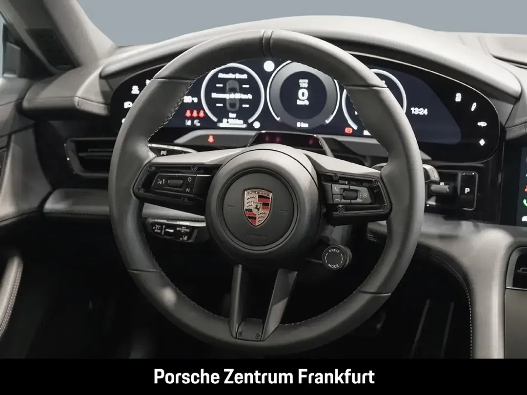 Porsche Taycan - Thumbnail 13