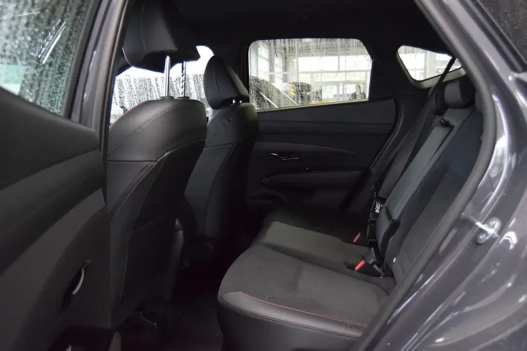 Hyundai TUCSON - Thumbnail 15
