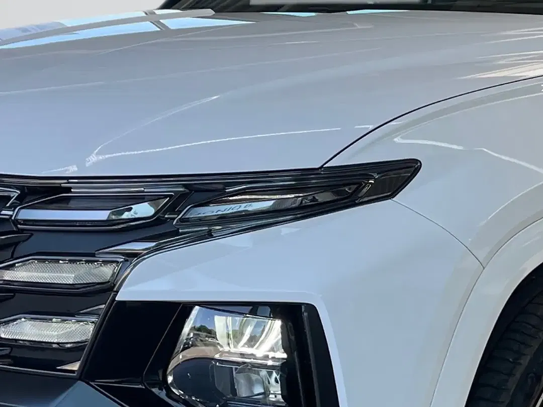 Hyundai TUCSON - Thumbnail 6