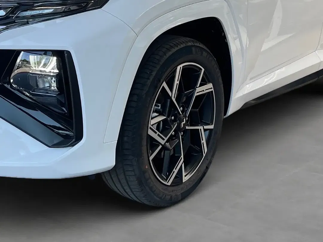 Hyundai TUCSON - Thumbnail 7