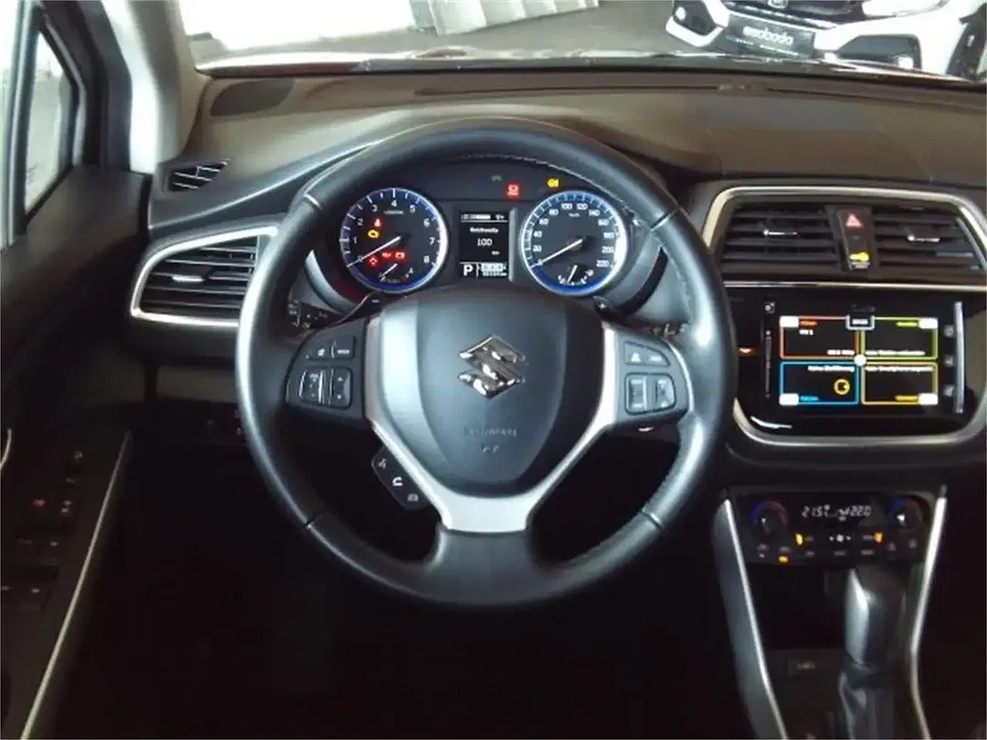 Suzuki SX4 S-Cross - Thumbnail 14