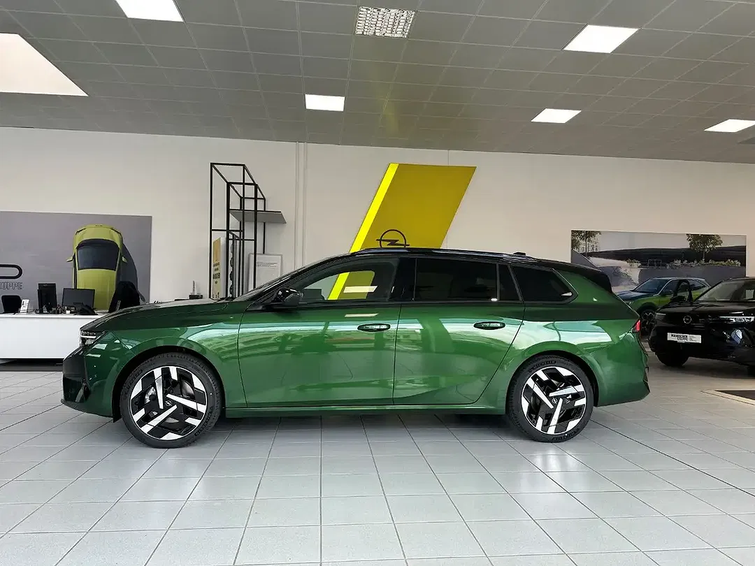 Opel Astra - Thumbnail 2