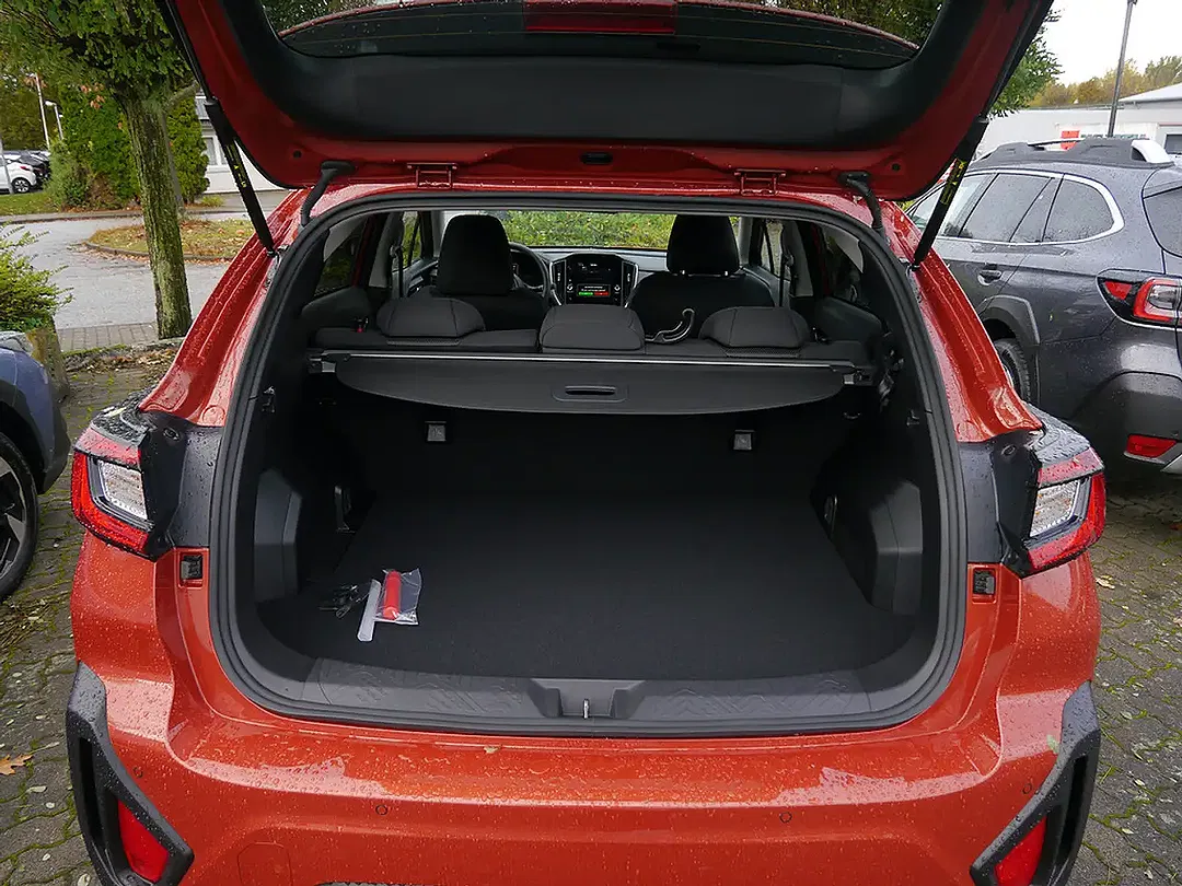 Subaru Crosstrek - Thumbnail 13