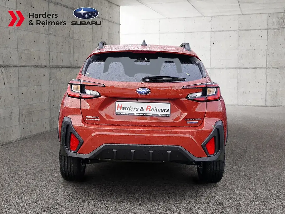 Subaru Crosstrek - Thumbnail 4
