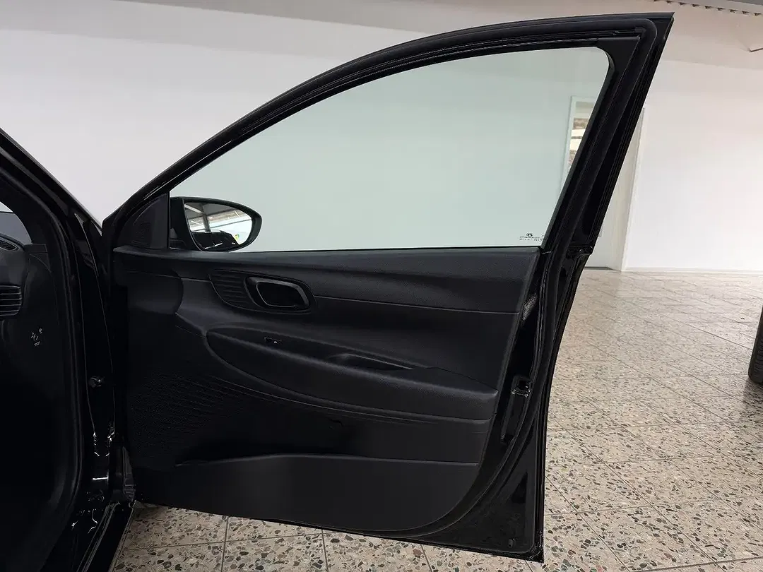 Hyundai i20 - Thumbnail 11