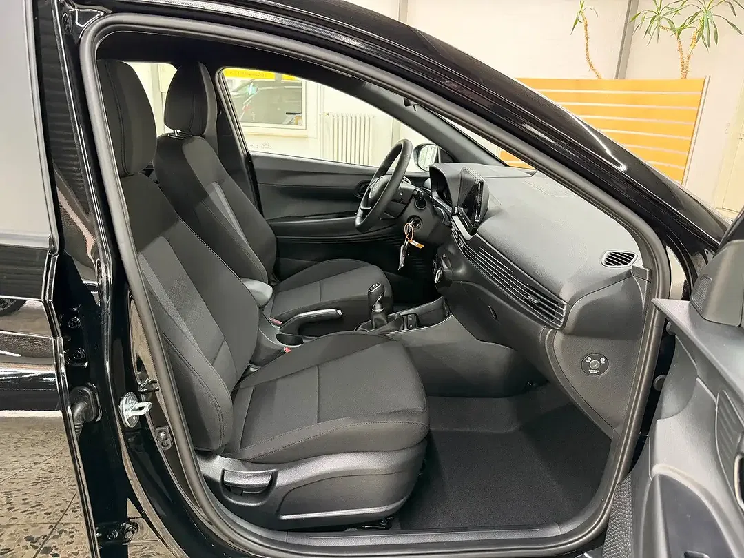 Hyundai i20 - Thumbnail 12