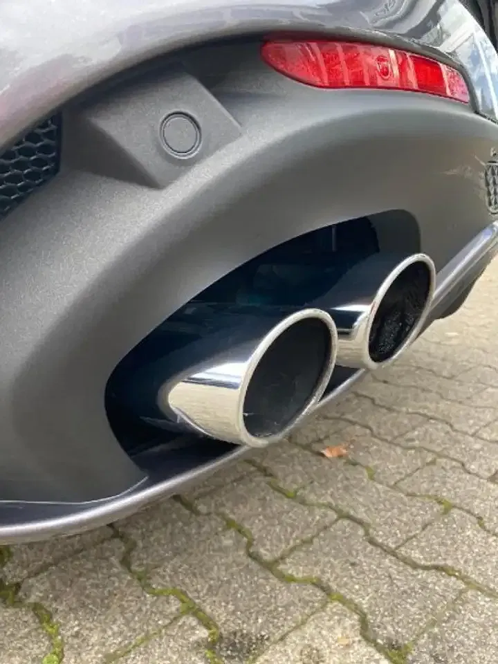 Alfa Romeo Stelvio - Thumbnail 11