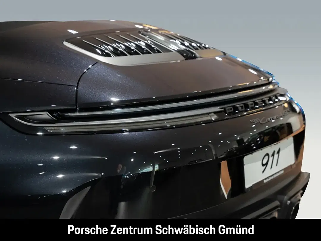 Porsche 992 - Thumbnail 13