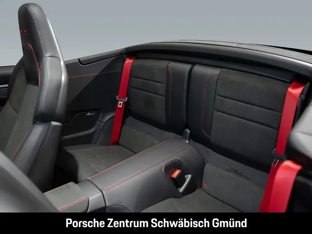 Porsche 992 - Thumbnail 7