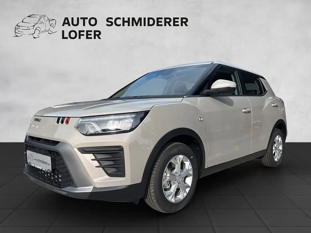 KGM Tivoli - Thumbnail 1