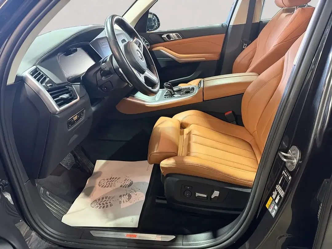 BMW X5 - Thumbnail 10