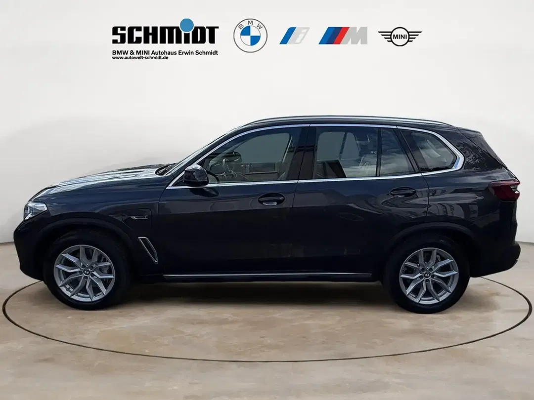 BMW X5 - Thumbnail 3