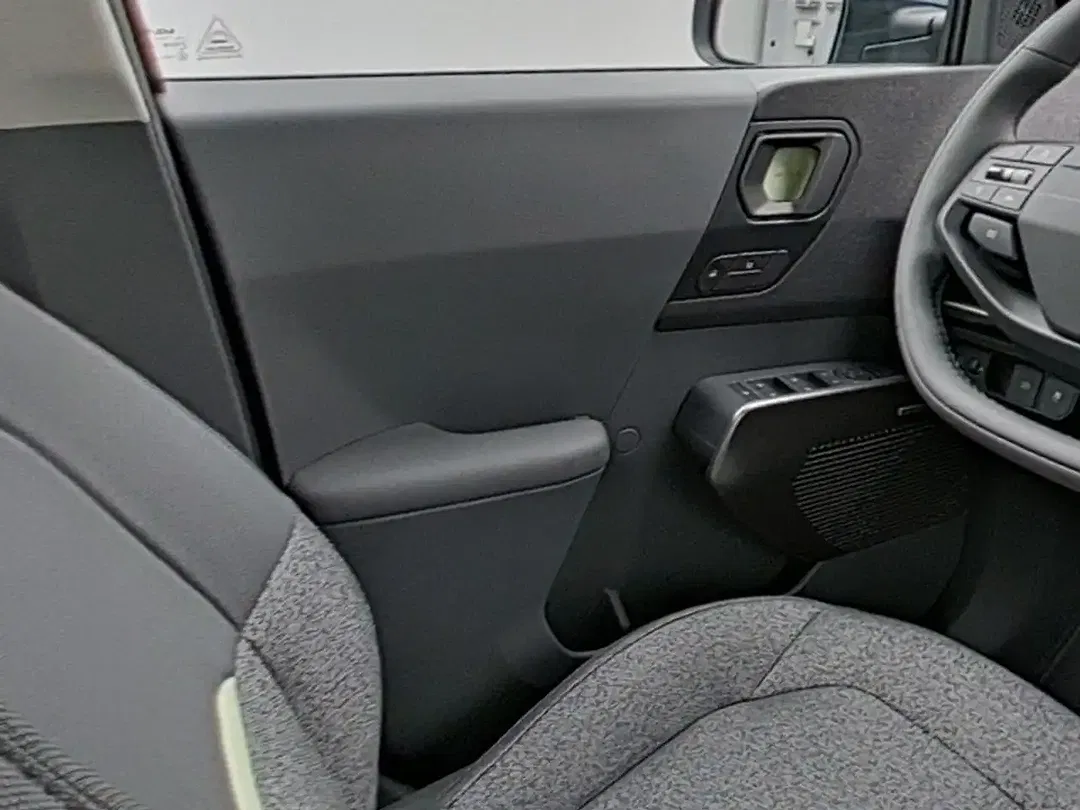 Kia EV2 - Thumbnail 12