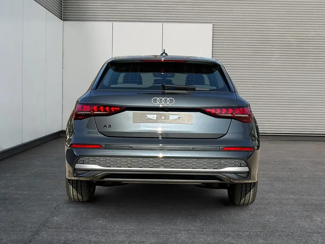 Audi A3 - Thumbnail 3