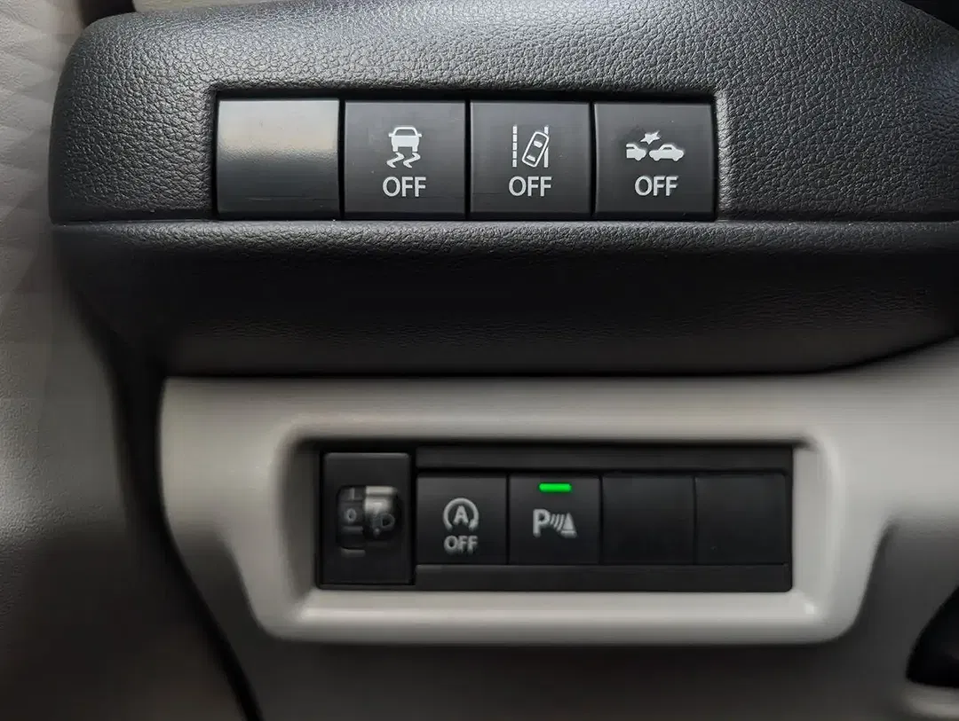 Suzuki Swift - Thumbnail 18