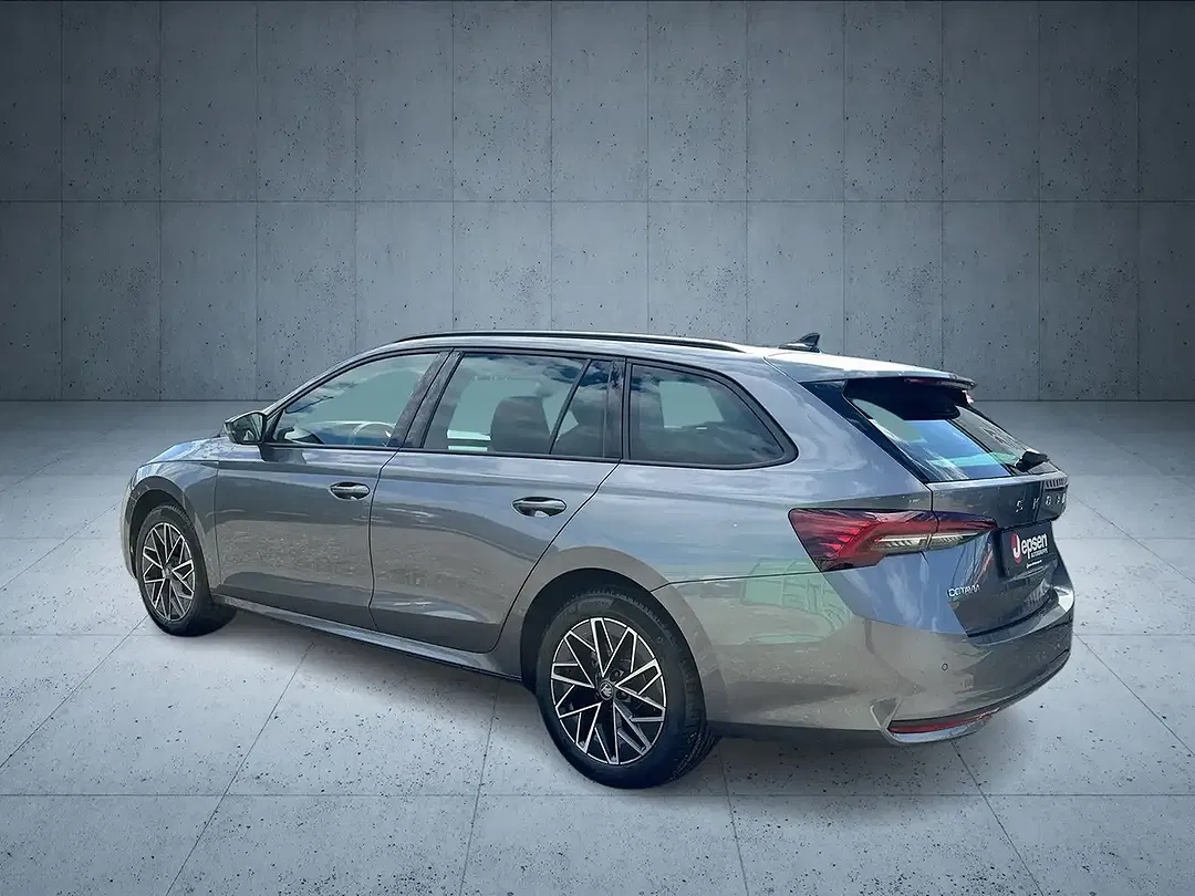 Skoda Octavia - Thumbnail 3