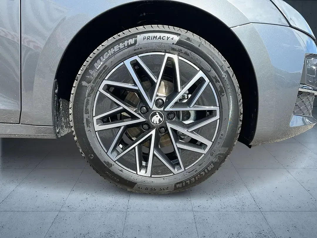 Skoda Octavia - Thumbnail 7