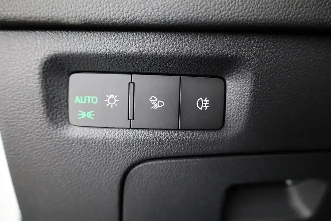 Skoda Octavia - Thumbnail 9