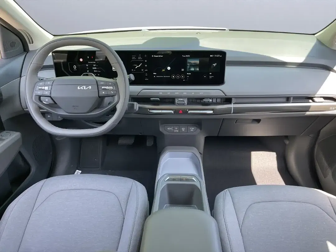 Kia EV3 - Thumbnail 10
