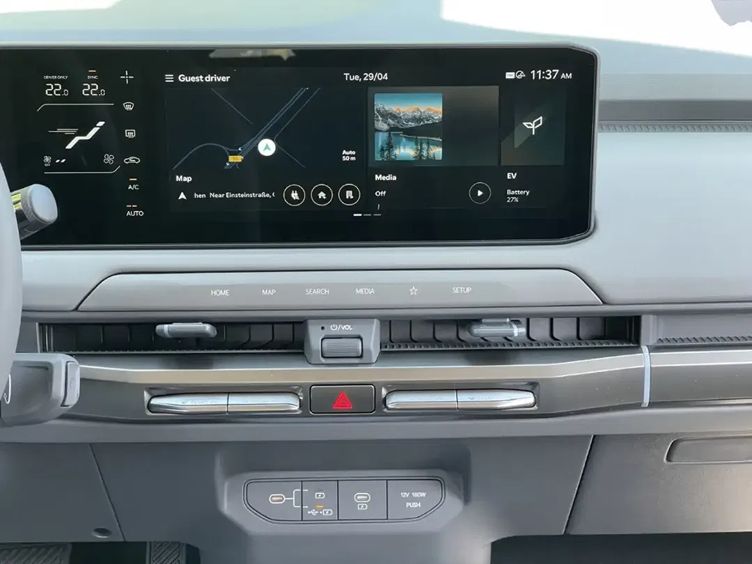 Kia EV3 - Thumbnail 11
