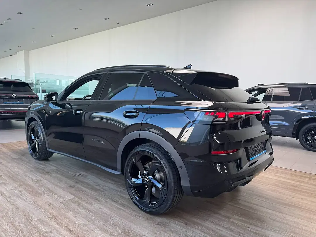 Volkswagen T-Roc - Thumbnail 10