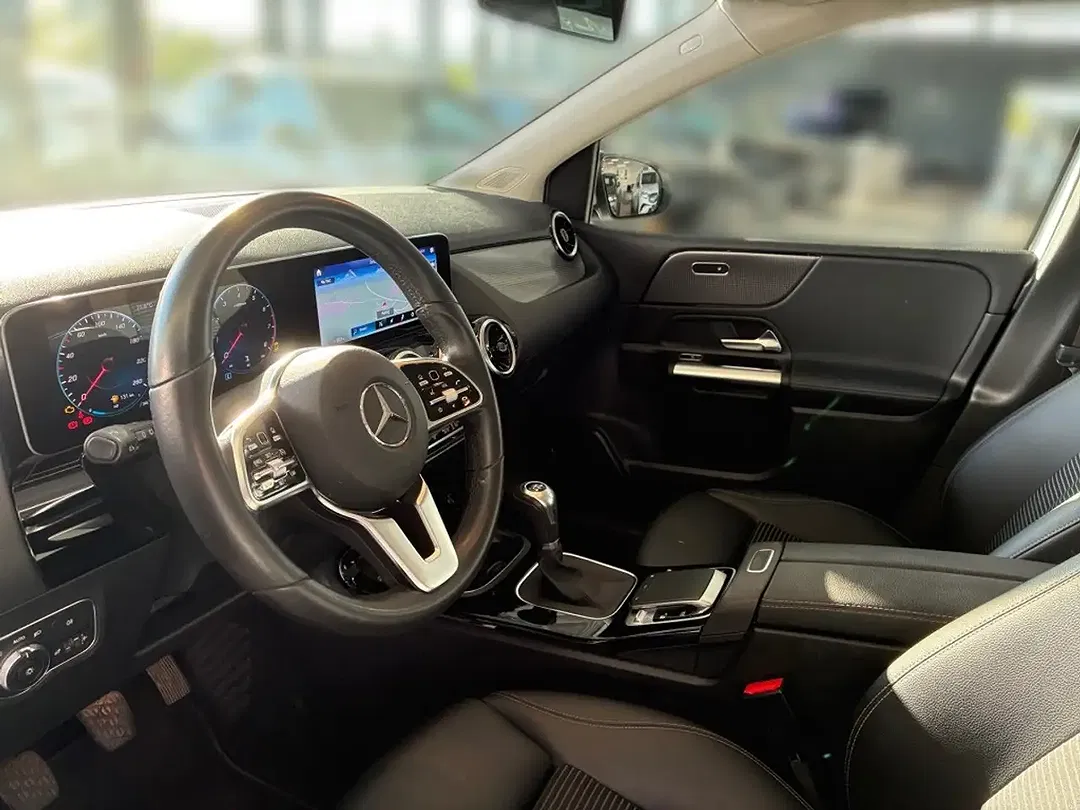 Mercedes-Benz B 180 - Thumbnail 10