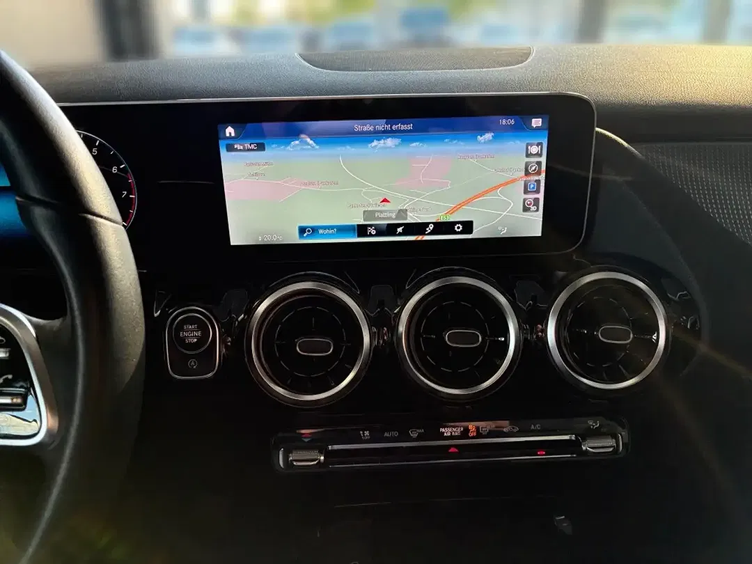 Mercedes-Benz B 180 - Thumbnail 12