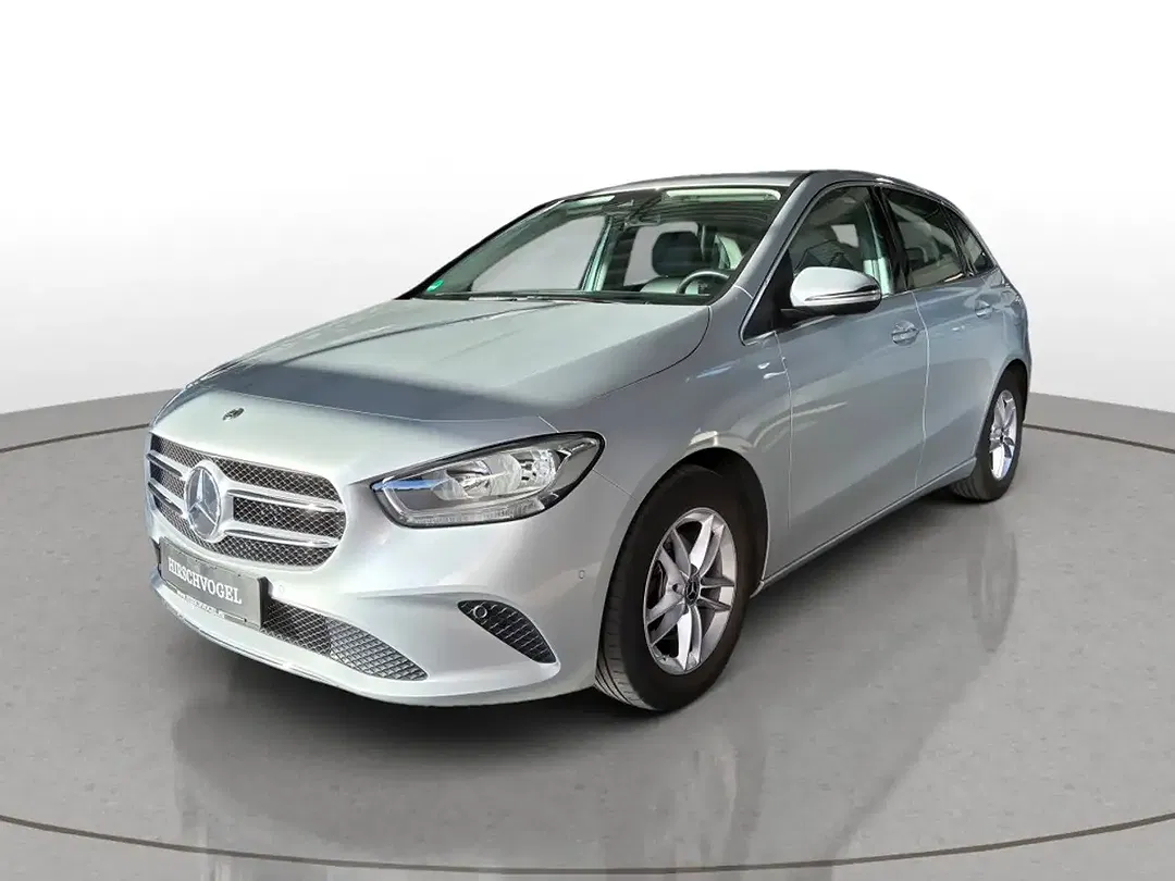 Mercedes-Benz B 180 MBUX Progressive