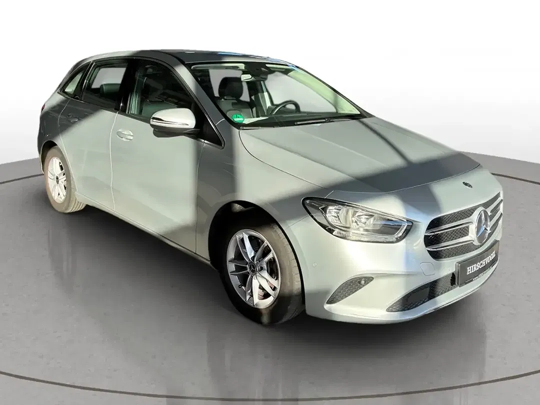 Mercedes-Benz B 180 - Thumbnail 3