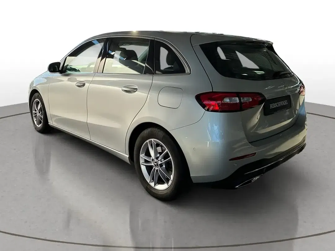 Mercedes-Benz B 180 - Thumbnail 6