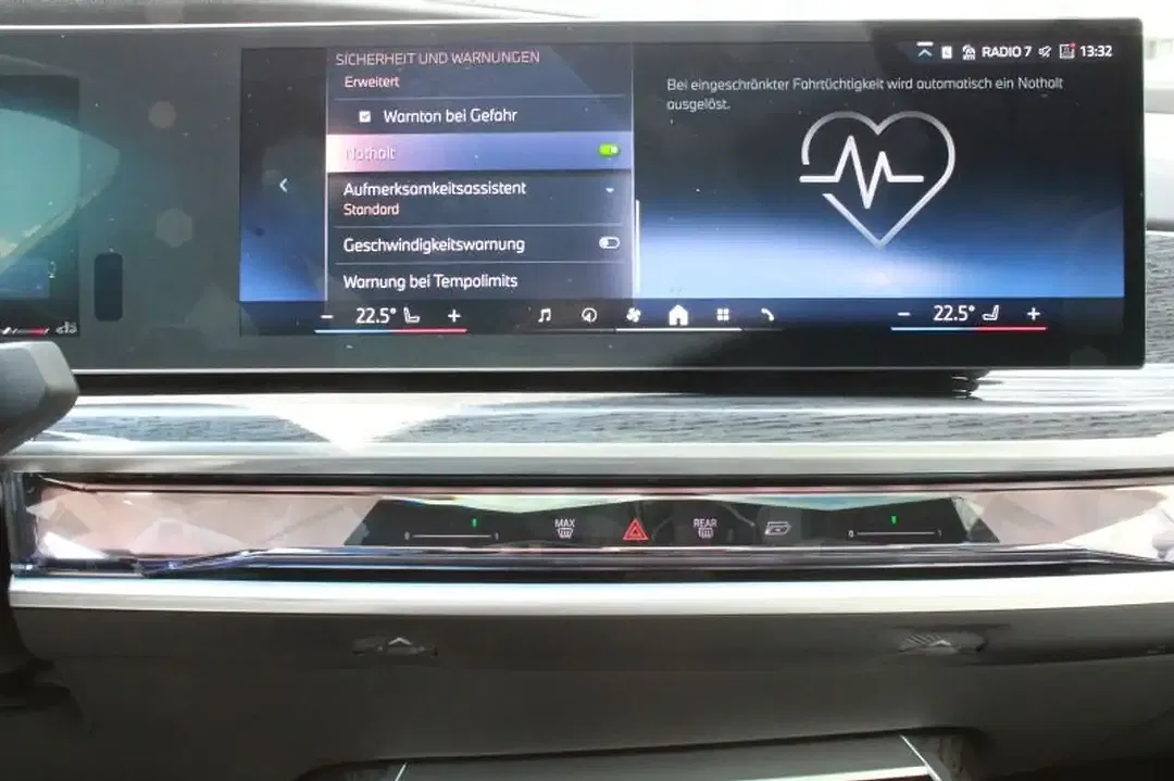BMW 740 - Thumbnail 15