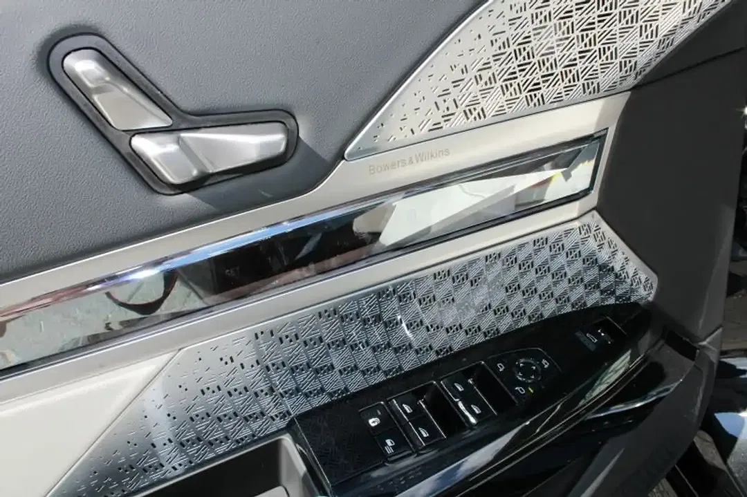 BMW 740 - Thumbnail 7