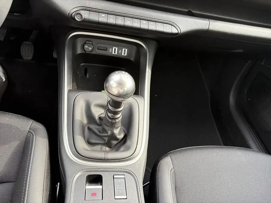 Jeep Avenger - Thumbnail 9