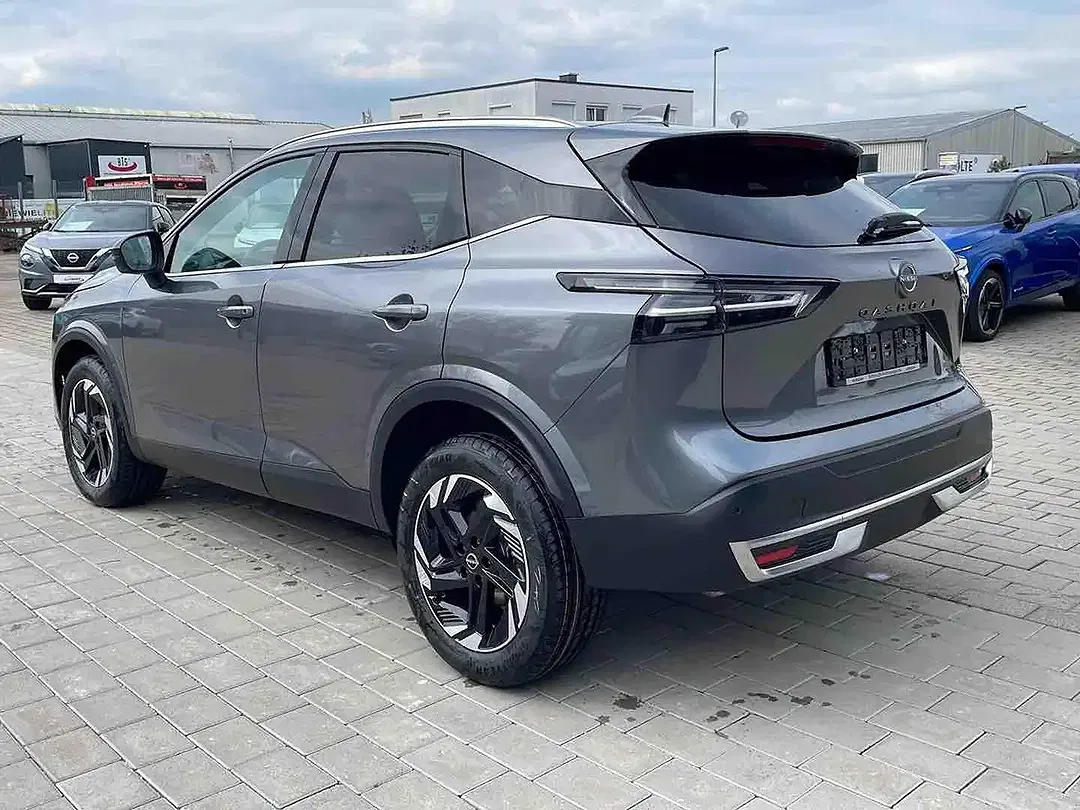 Nissan Qashqai - Thumbnail 8