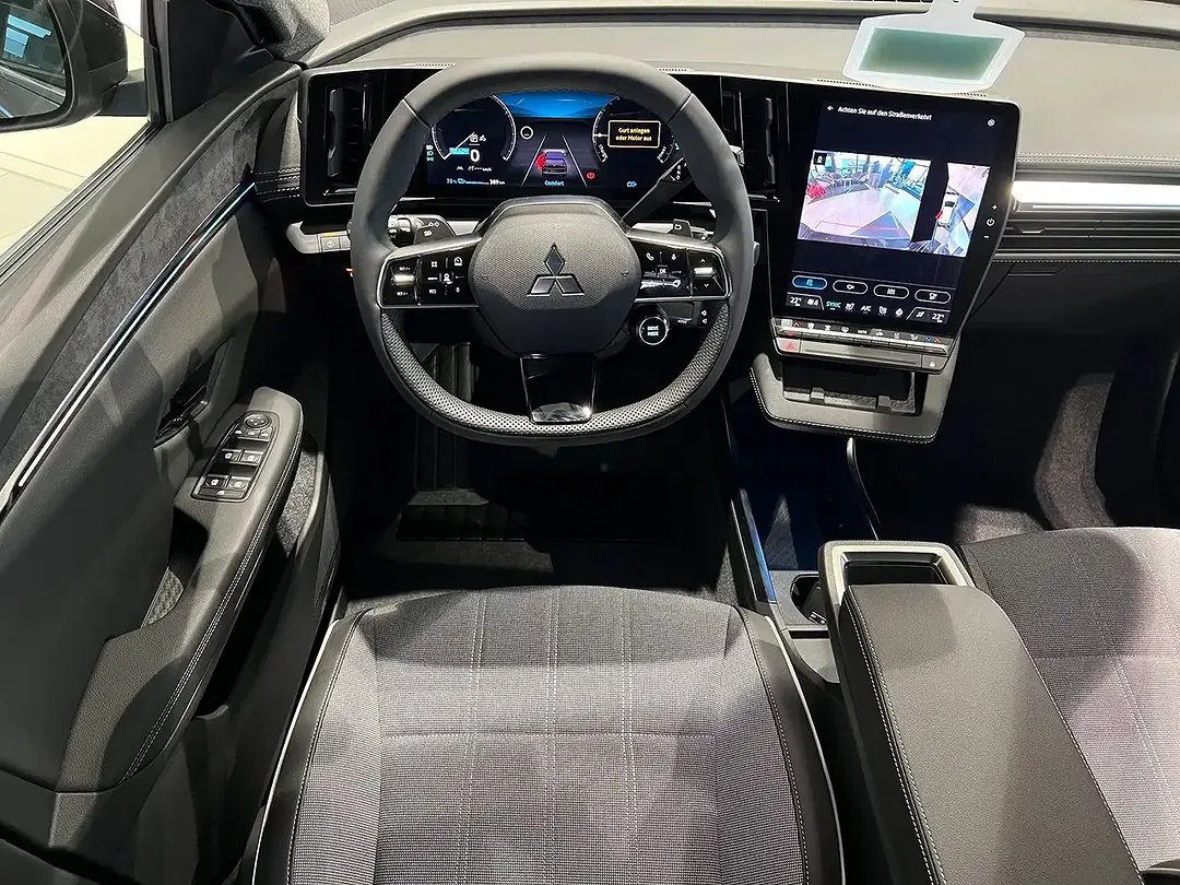 Mitsubishi Eclipse Cross - Thumbnail 14