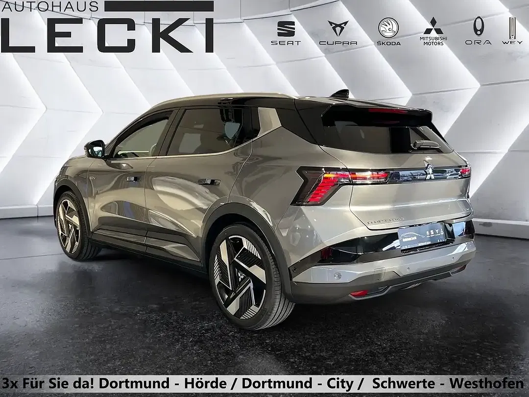 Mitsubishi Eclipse Cross - Thumbnail 4