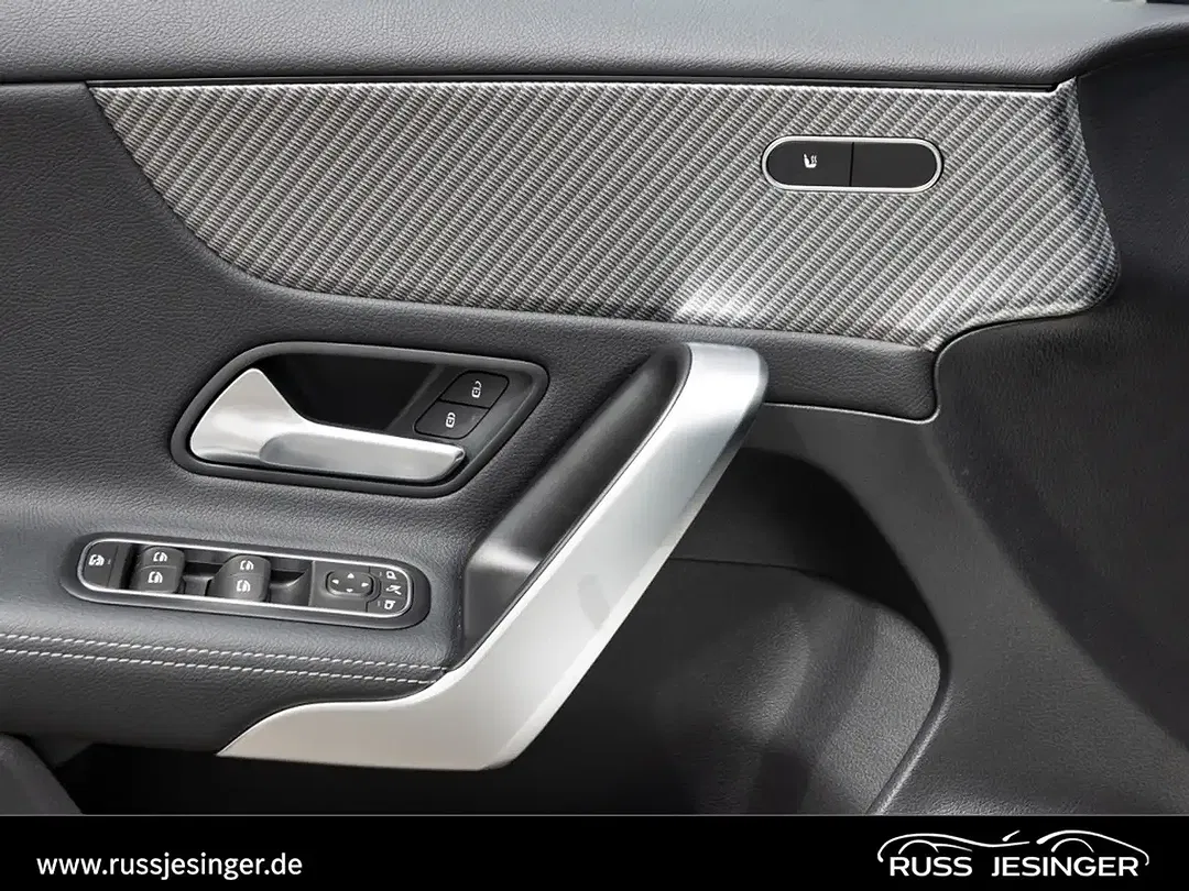 Mercedes-Benz A 180 - Thumbnail 11
