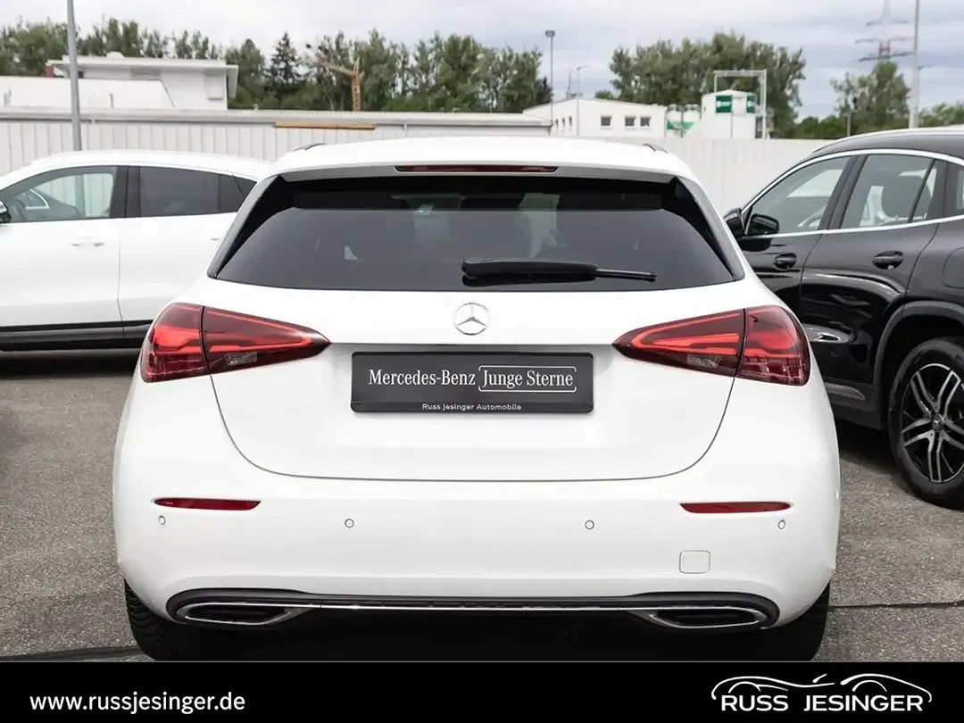 Mercedes-Benz A 180 - Thumbnail 3
