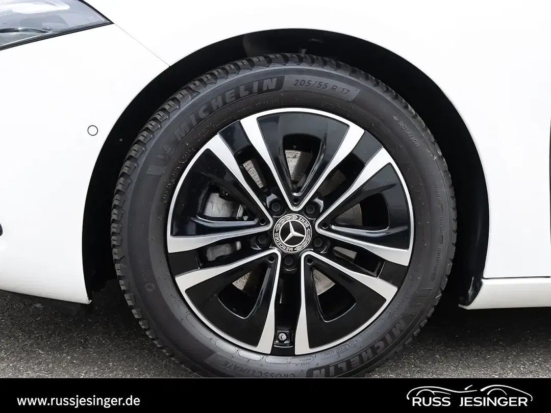 Mercedes-Benz A 180 - Thumbnail 6